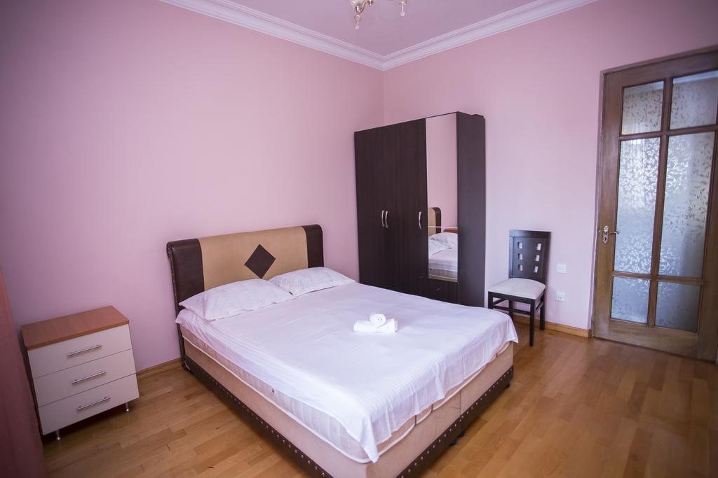 Batumi City Center Apartment Buitenkant foto