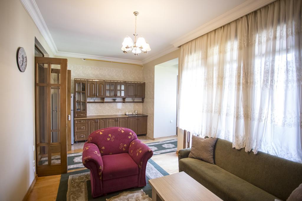 Batumi City Center Apartment Buitenkant foto